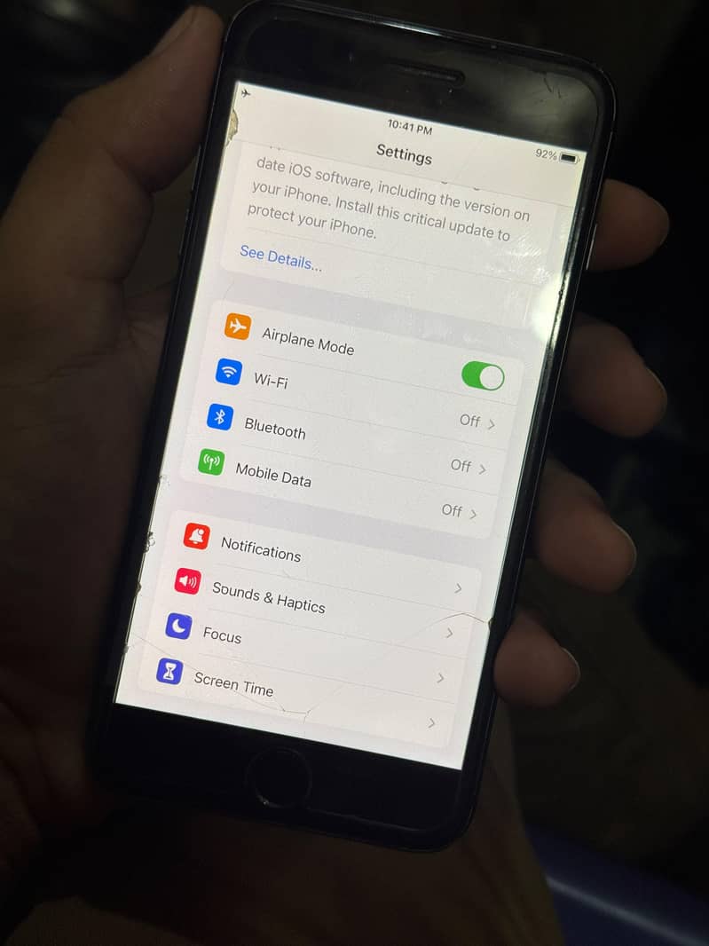 Apple iPhone 8 Plus 1