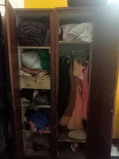 used wardrobe/pure wood almari. for sale