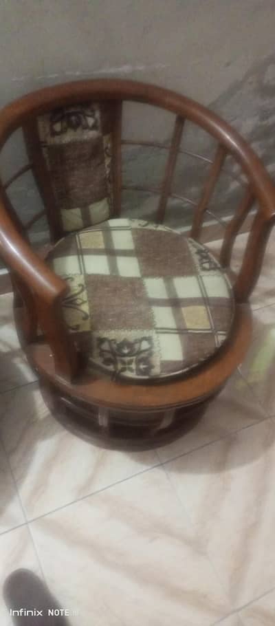 4 seater sofa,,, china set