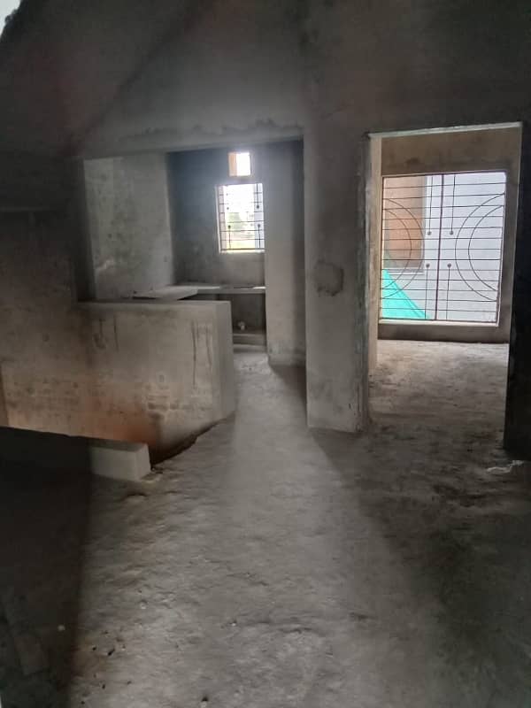 Solid Owner Build Grey Structure Good Acomodation 1