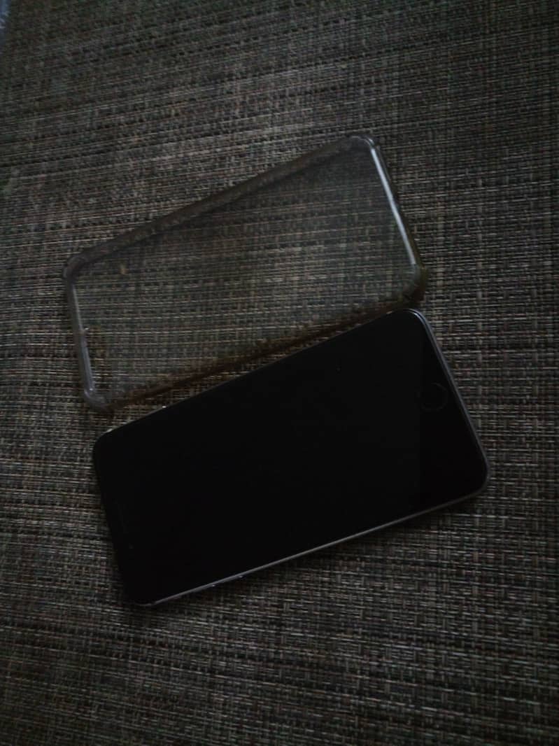 iPhone 8 Plus 3