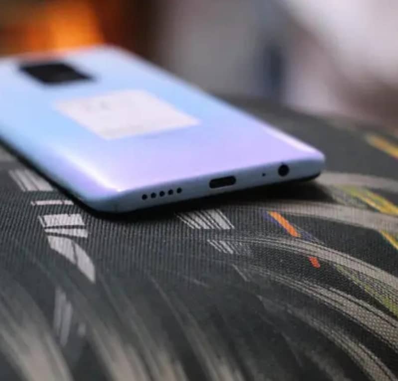 Xiaomi Redmi Note 9 4