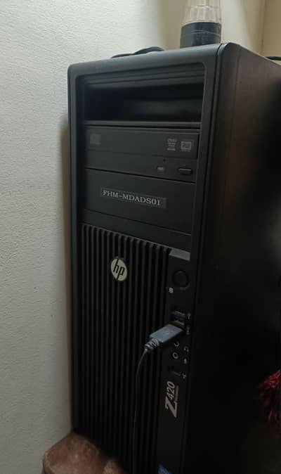 HP Z420 Workstation AMD RX-580 GAMING PC