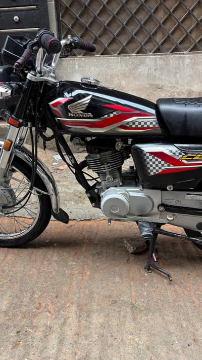 Honda cg 125 brand new condition