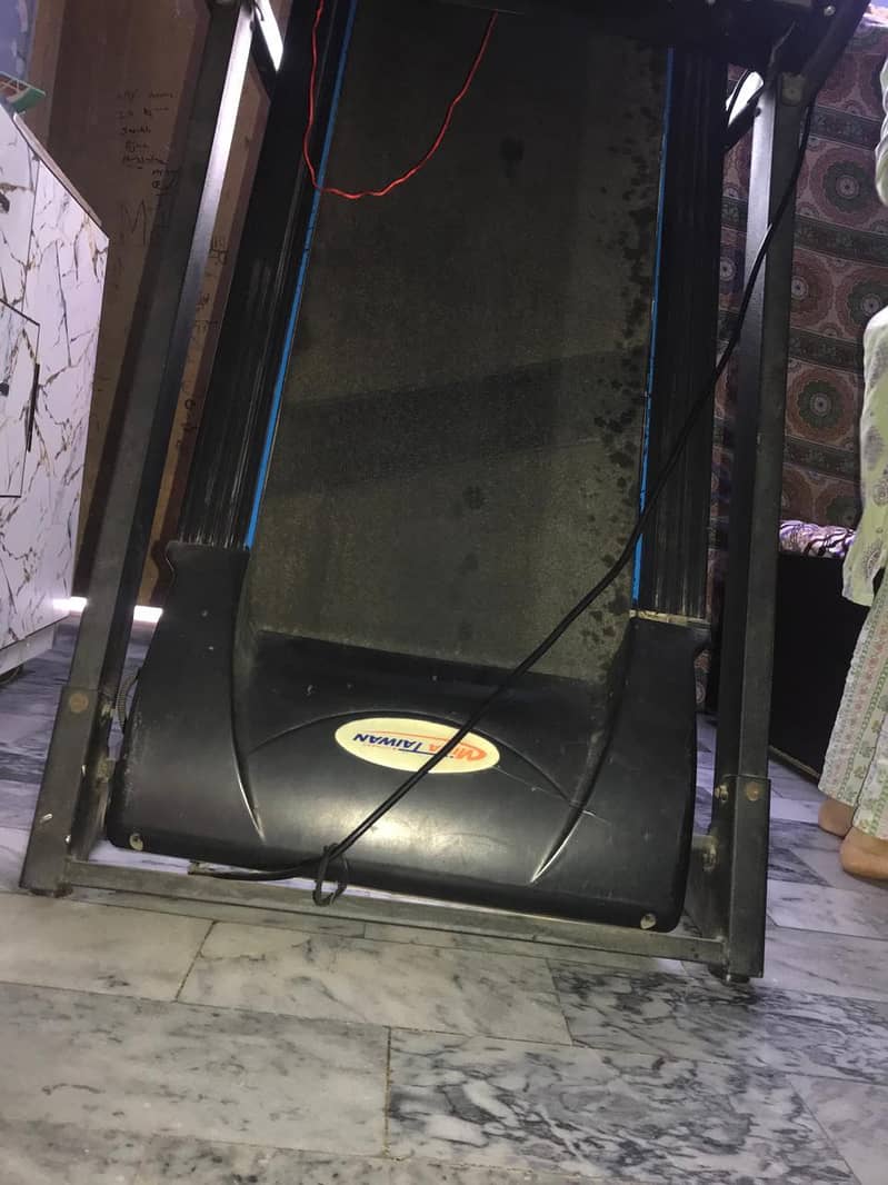 Use and secondhand treadmill 2