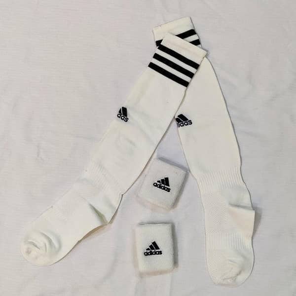 Football Socks & Wristbands Set - WHITE - 11-14 Years