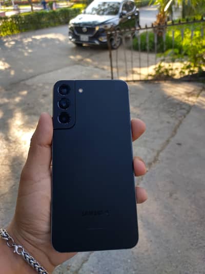 Samsung Mobile S22 Plus