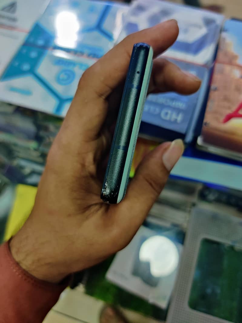 Google Pixel 6a 1