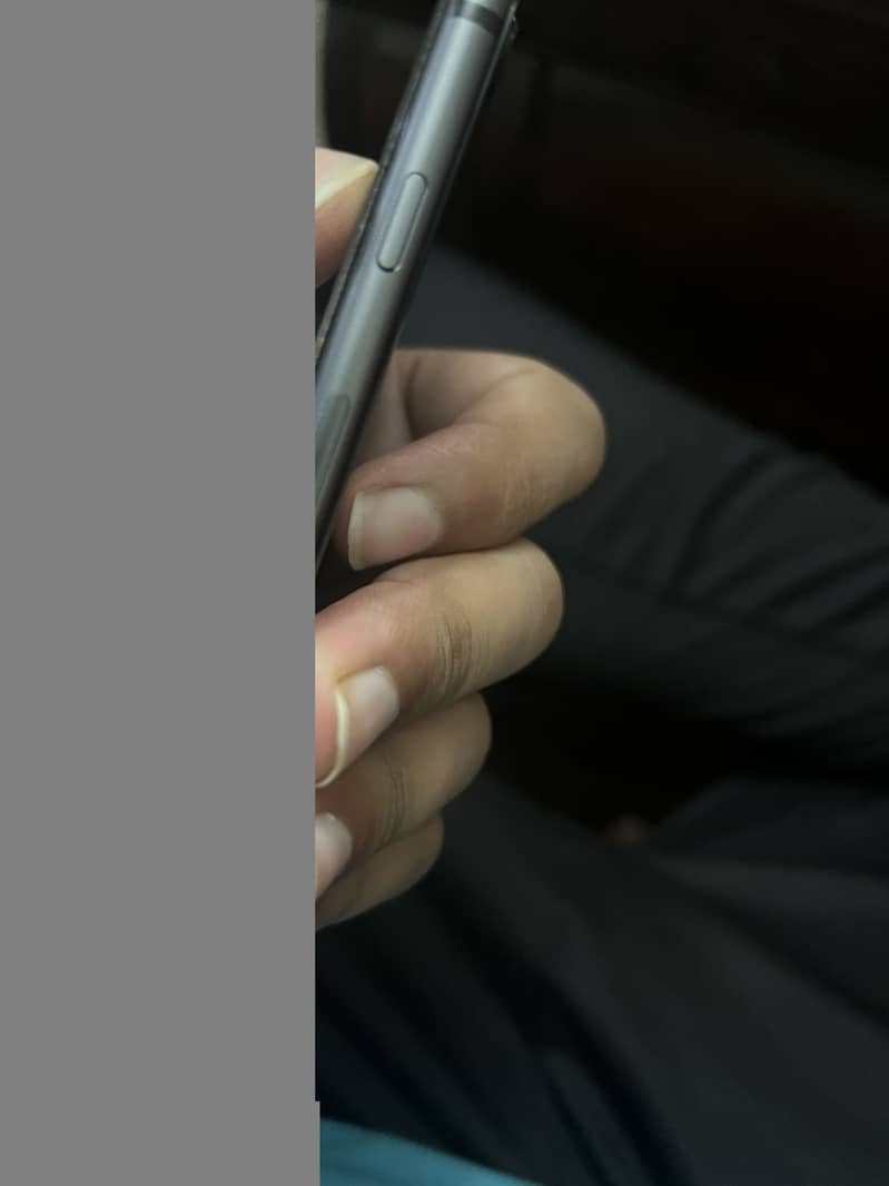 Apple iPhone 8 6