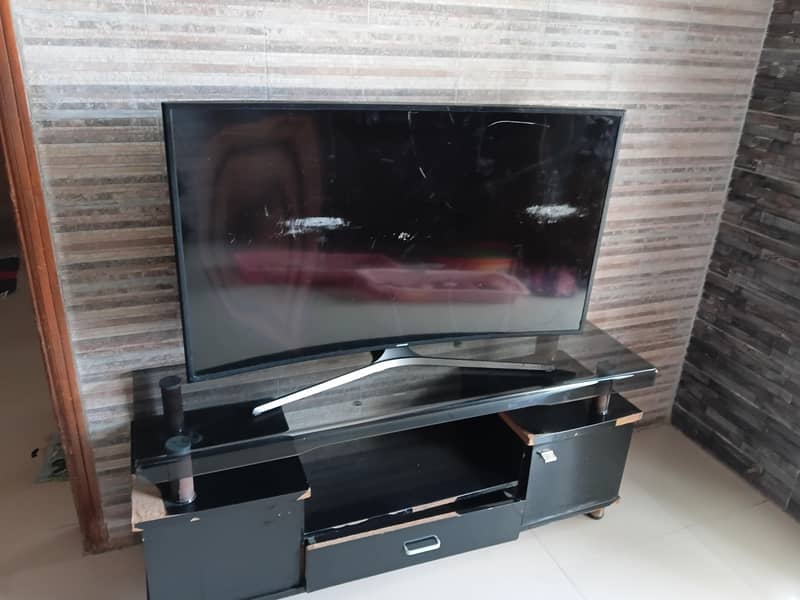 lcd tv 0