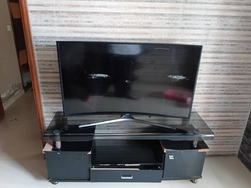 lcd tv 1