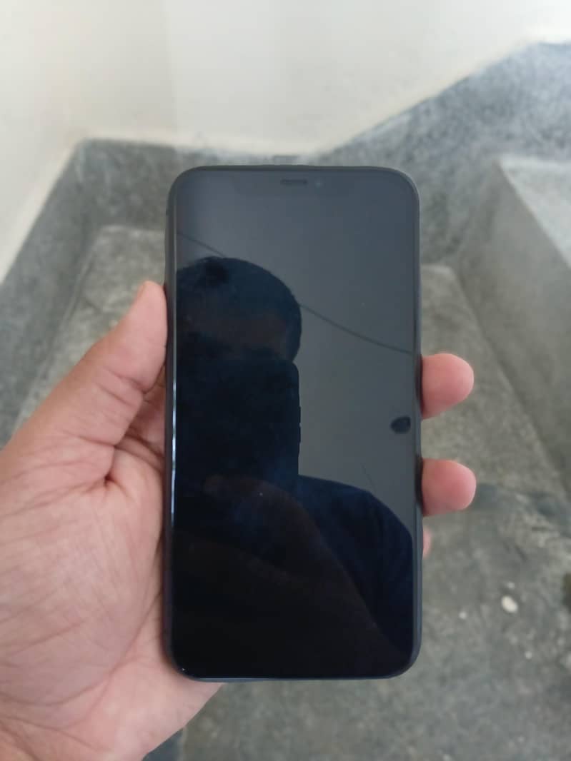 Apple iPhone 11 5