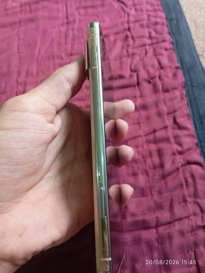 Google Pixel 8 Pro 4