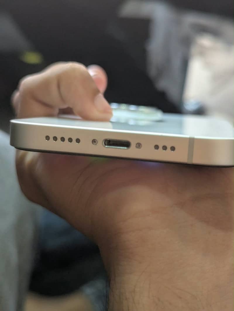 Apple iPhone 14 5