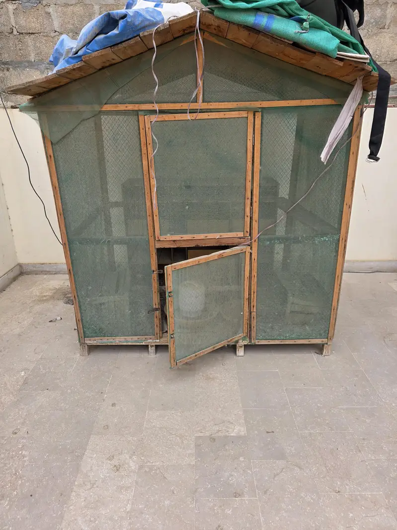 WOODEN CAGE — photo 4