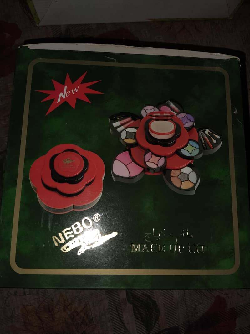 Makeup Kit 1