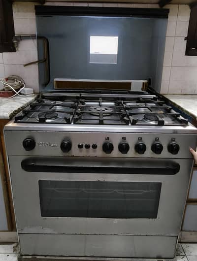 SKY FLAME GAS STOVE - 5 BURNER + OVEN