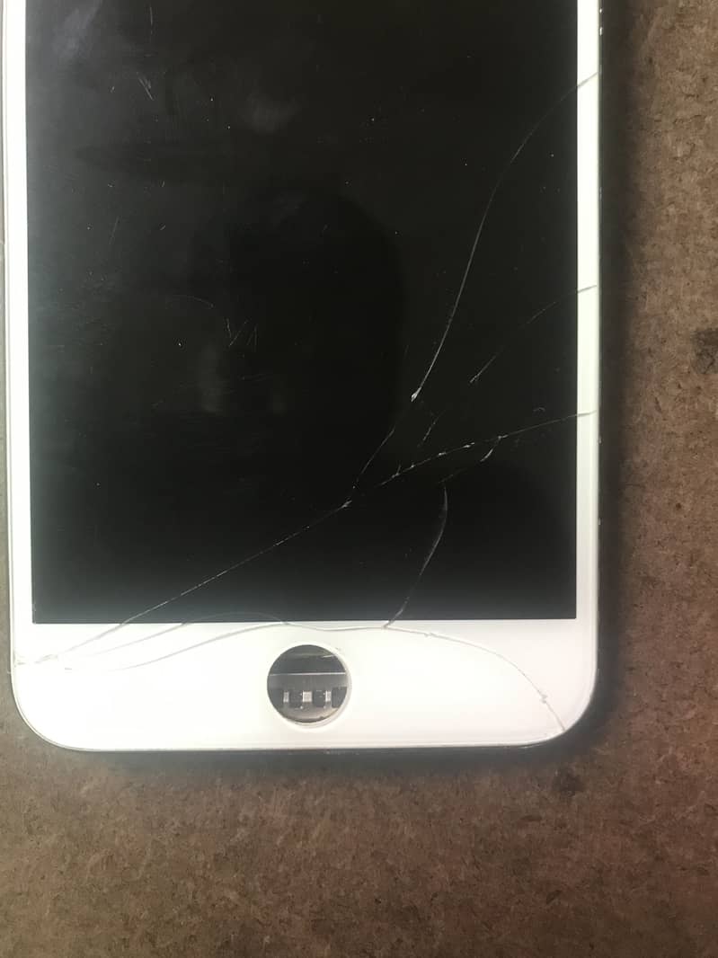 Apple iPhone 7 Plus 3