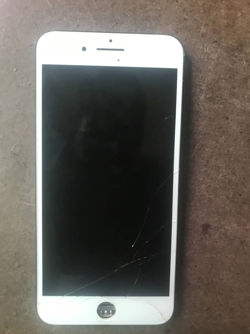 Apple iPhone 7 Plus 5