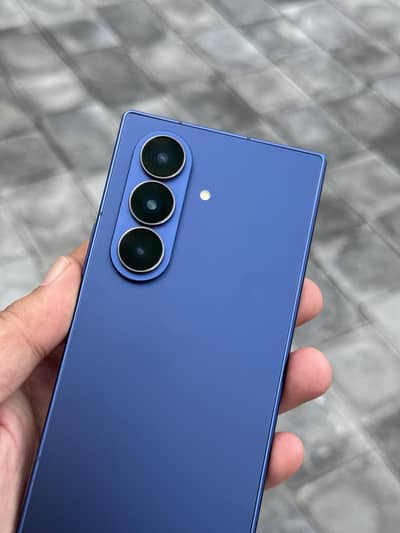 Samsung Galaxy Z Fold 7 | 256GB | PTA Approved See Pee