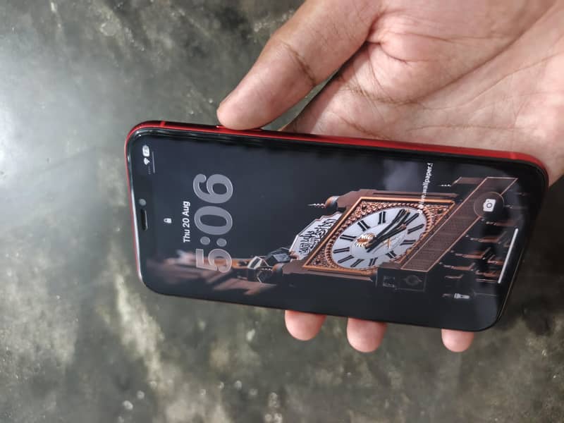 Apple iPhone 11 3