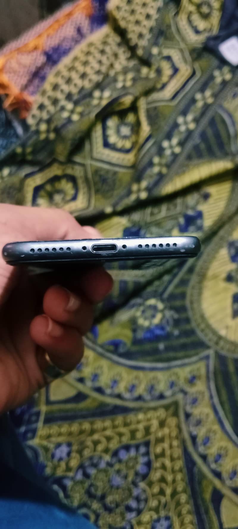 Apple iPhone 8 0