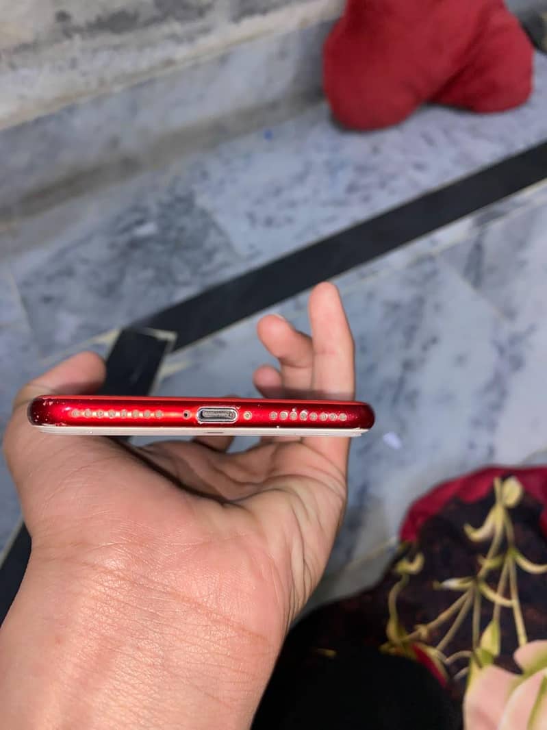 Apple iPhone 7 Plus 3