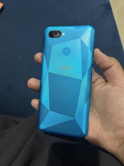 OPPO A12