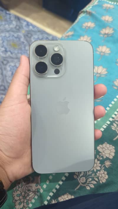 Apple iPhone 15 Pro Max