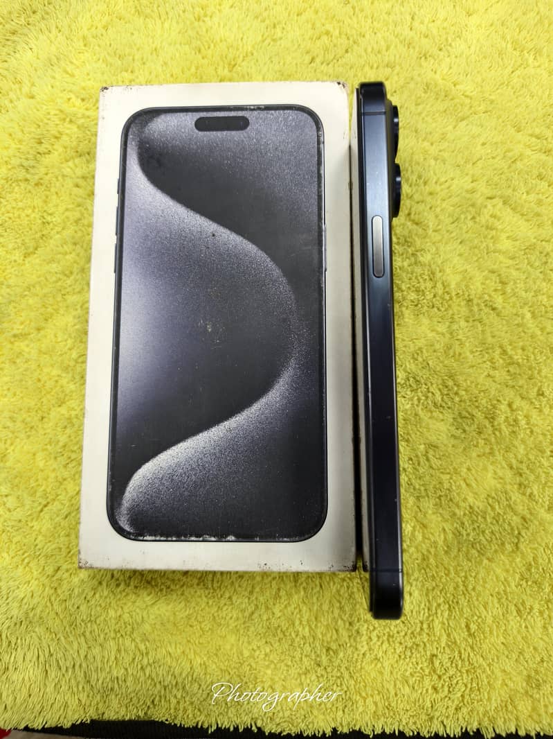 Apple iPhone 15 Pro Max 1