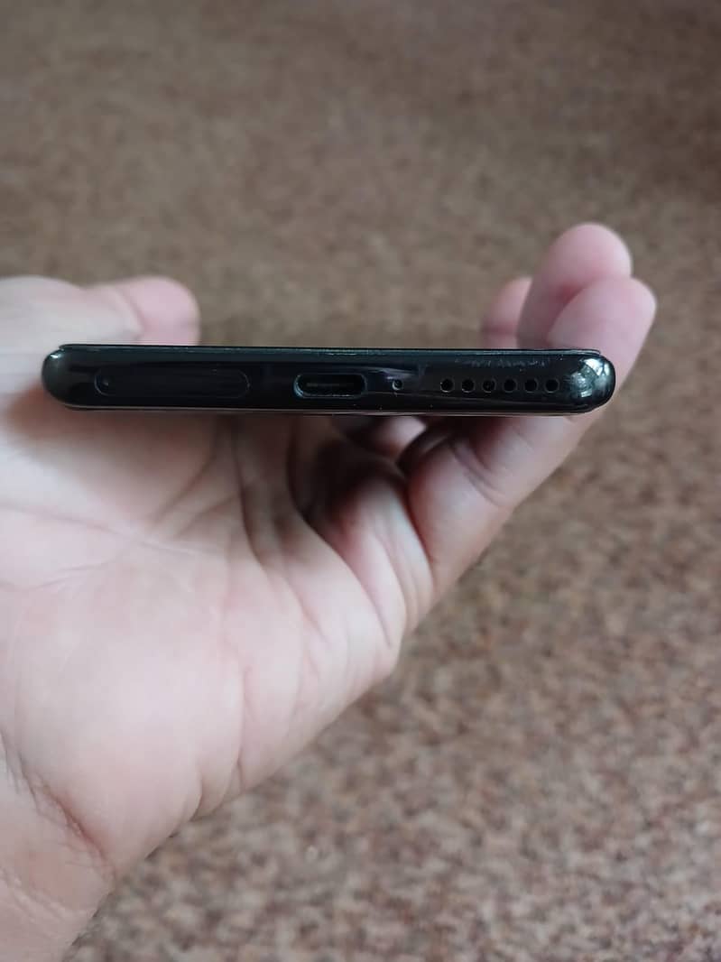 Xiaomi Redmi Note 14 Pro 4