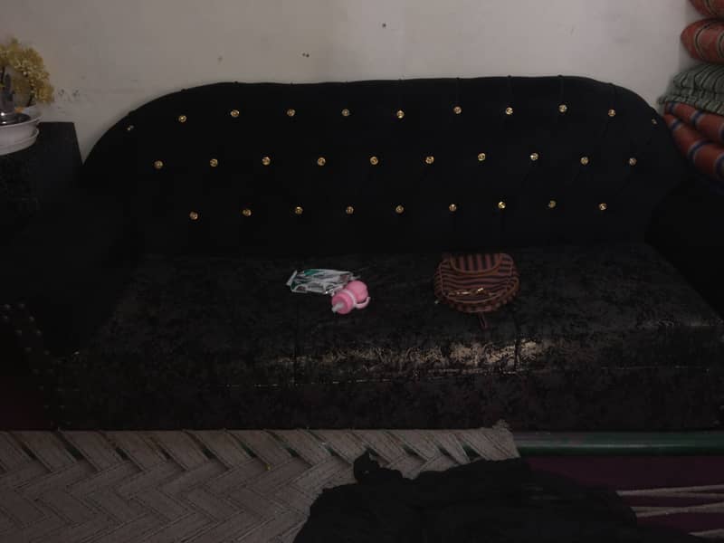 Sofa 5 sitter 0