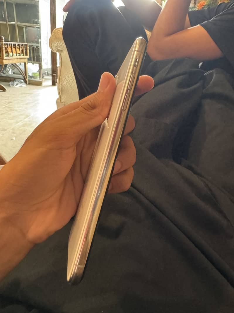 Iphone x s max 1