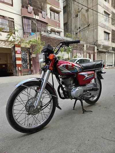 Honda  CG125