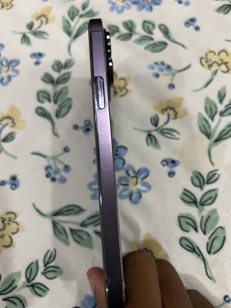 Apple iPhone 14 Pro Max 7