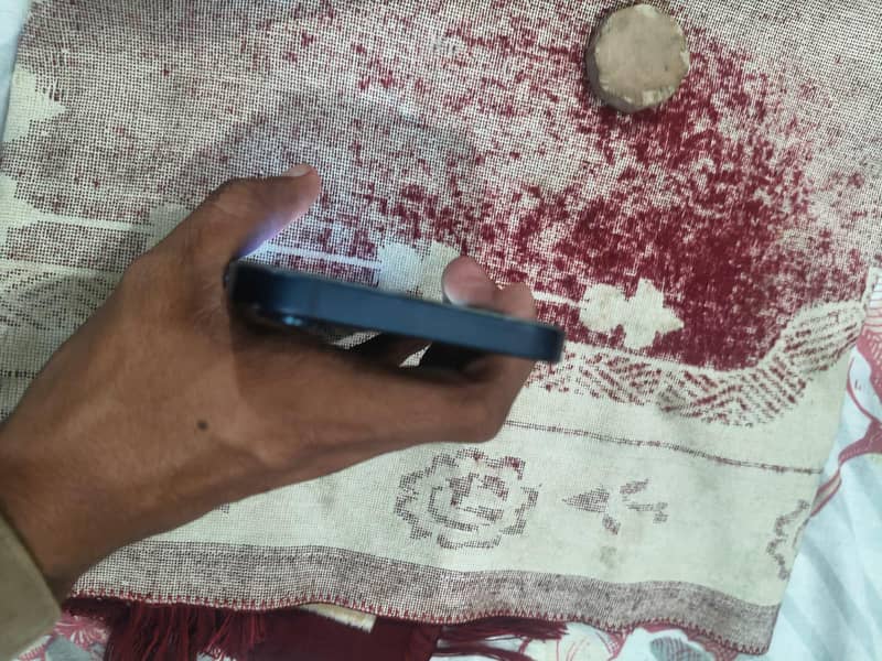 Apple iPhone 12 2