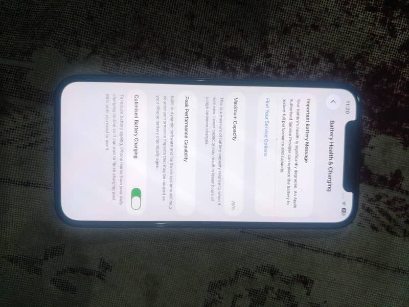 Apple iPhone 12 4