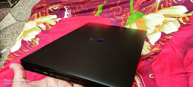HP OMEN 17 – i9 13th Gen / RTX 4090