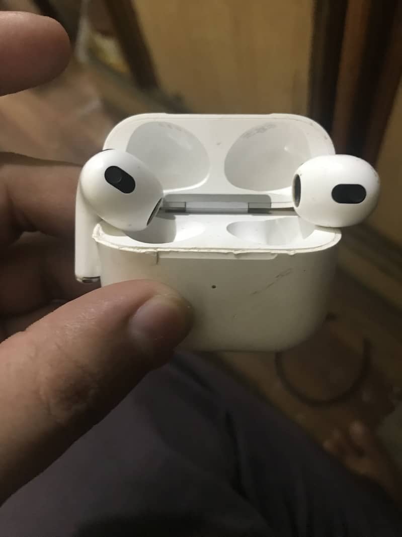 Used with broken case 1