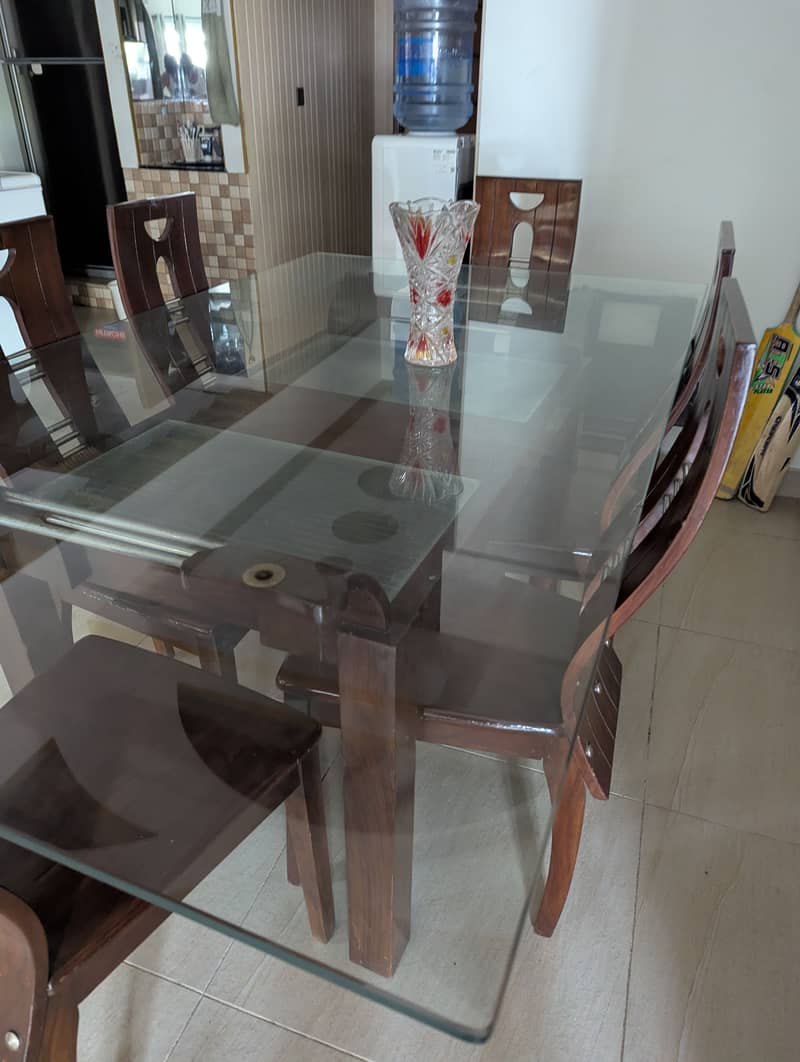 Dining table and small central table 1