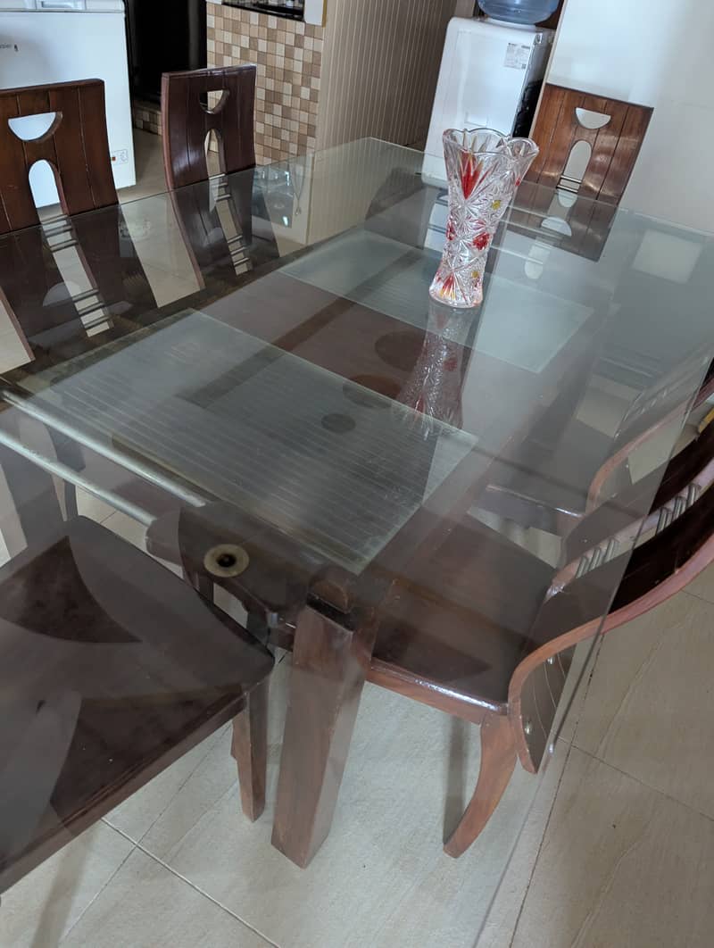 Dining table and small central table 10