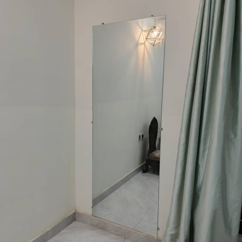 wall mirror 0