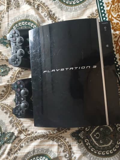 PS3 80gb jailbroken fully working 100% never repaired with 2 remotes