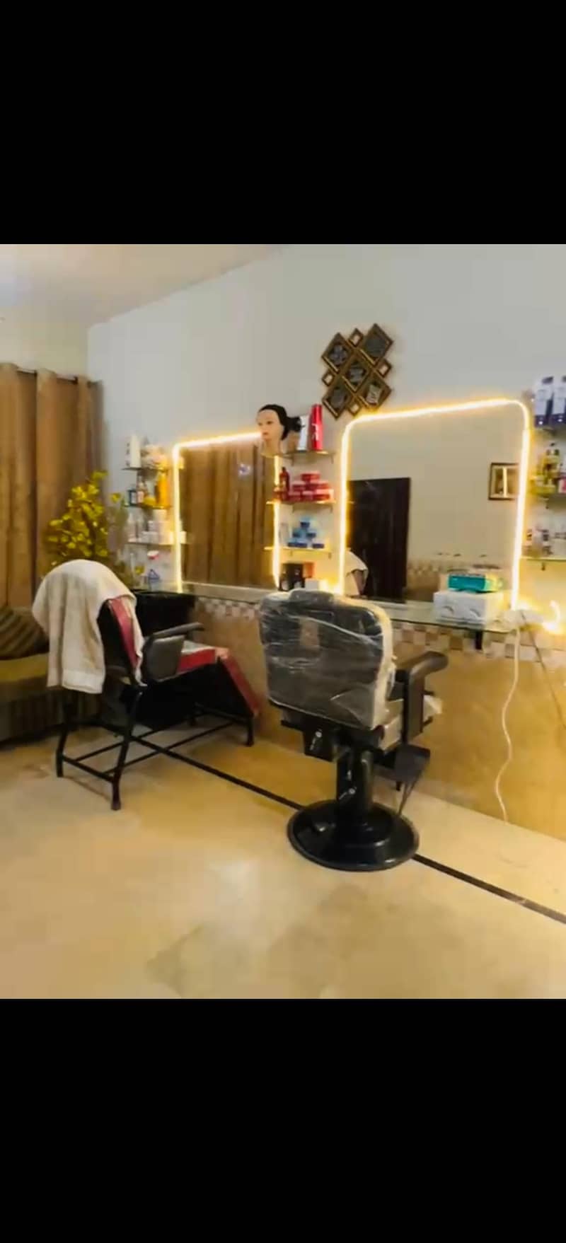 salon set-up 0