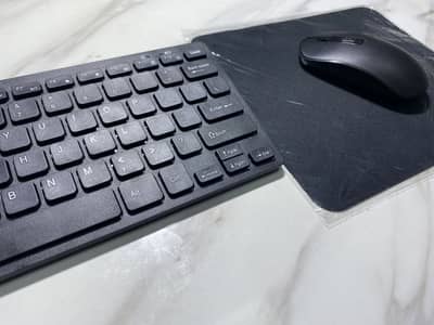 WIRELESS MINI KEYBOARD 2.4GHz and MOUSE