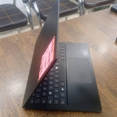 Microsoft surface 5