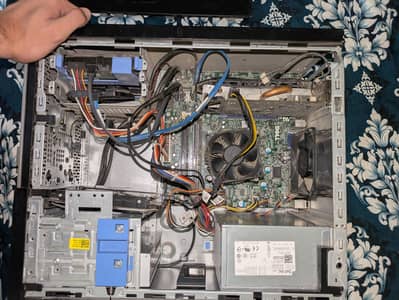 Core i7 2 ND gen | 2gb ddr 5 graphic card 750ti Nvidia double fan