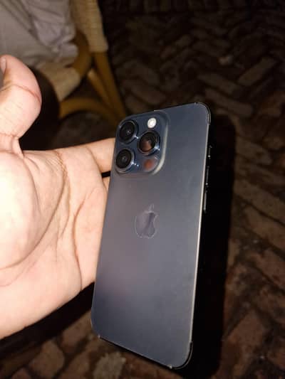 Apple iPhone 15 Pro