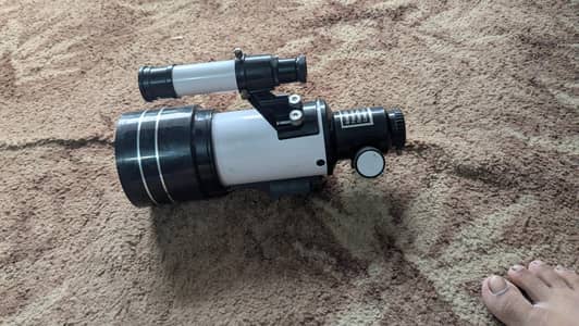 TELESCOPE FOR SALE IN VERY CHEAP PRICE 