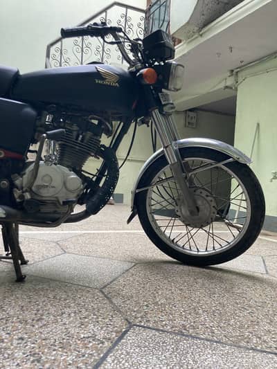 Bike 125 (2017) model 03117343723